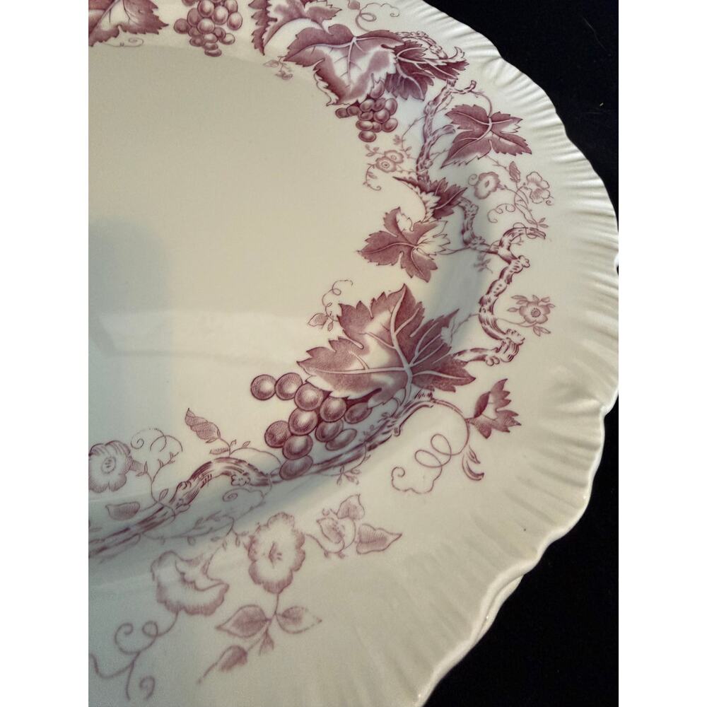Wedgwood Old Vine  12.5” Chop Plate Round Platter Mulberry Transferware England - Picture 4 of 4